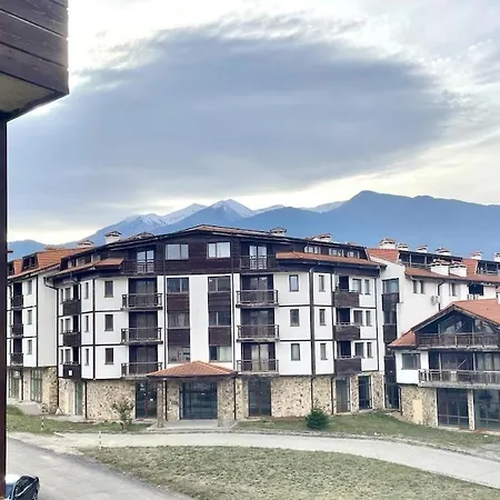 Cozy 1br Next To The Gondola By Si 公寓 *